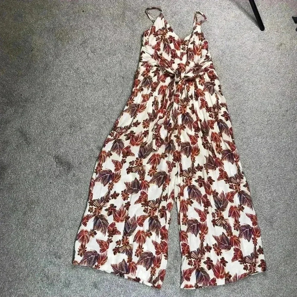 Free People Jumpsuit Wide Leg Crop Spaghetti Straps Button Up Sz 2 - Picture 14 of 15